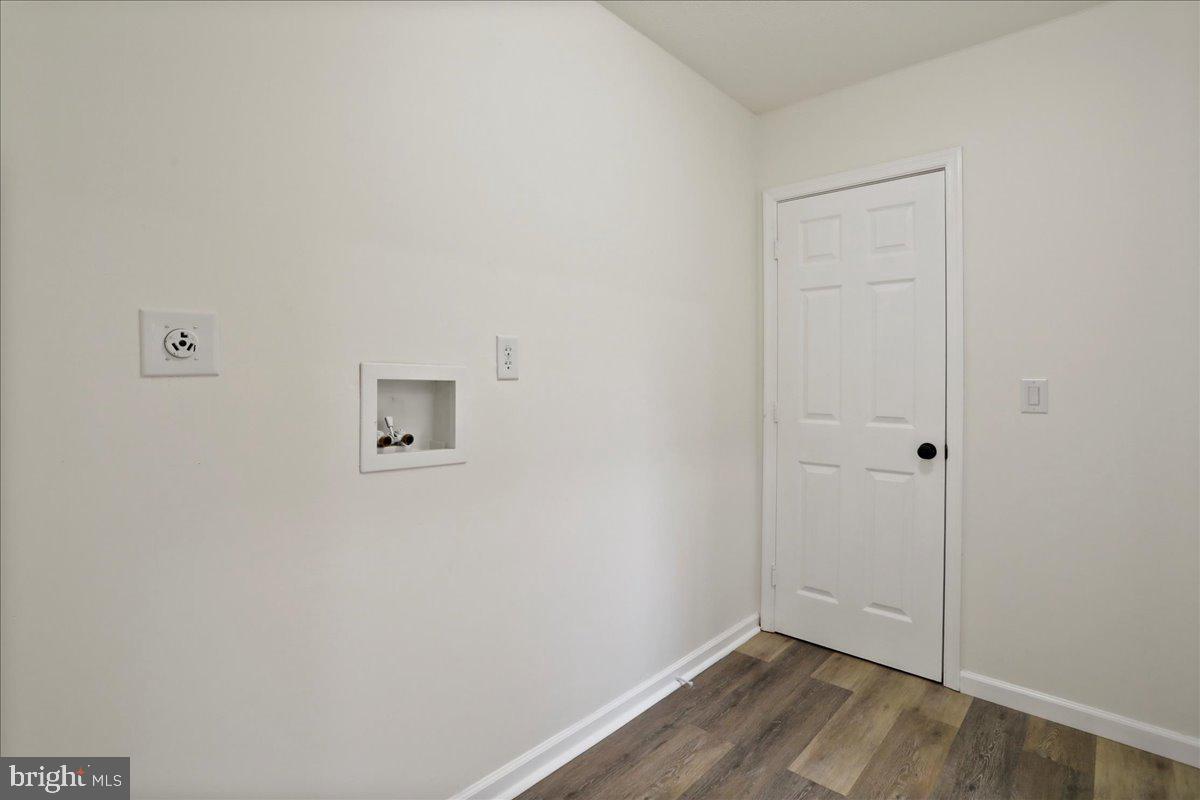 143 Zinn Way Property Photo 23