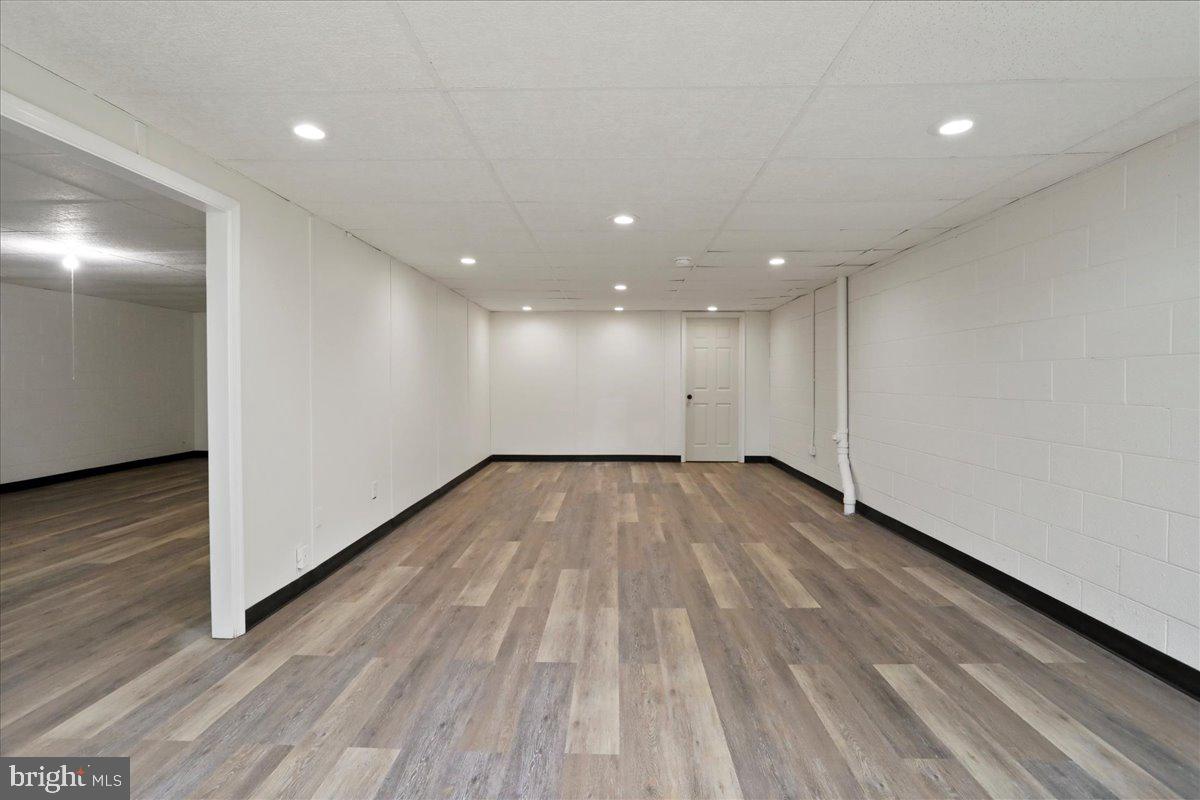 143 Zinn Way Property Photo 28