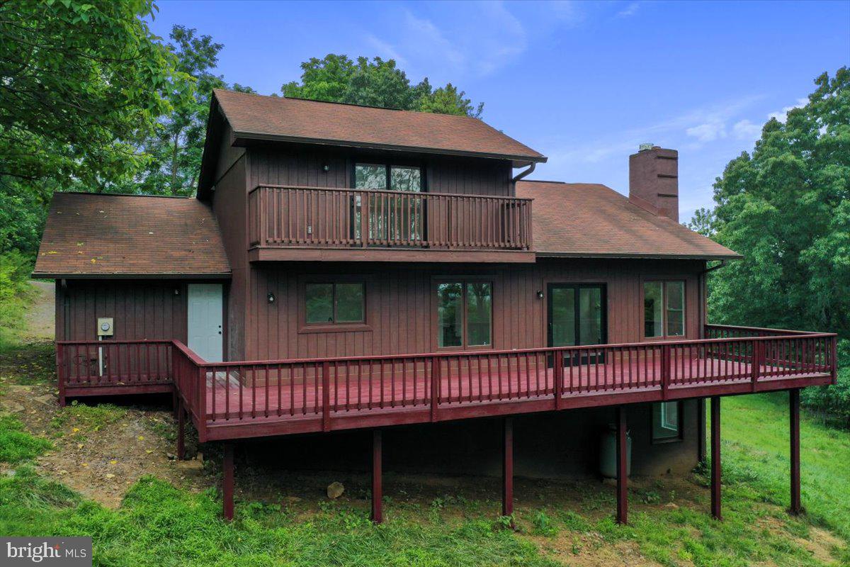 143 Zinn Way Property Photo 32