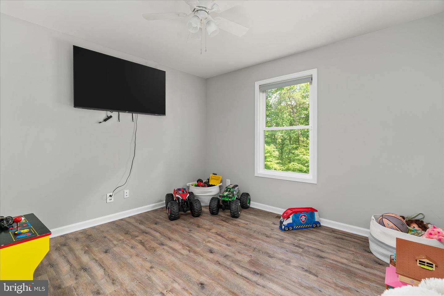 160 Camp David Ct Property Photo 23