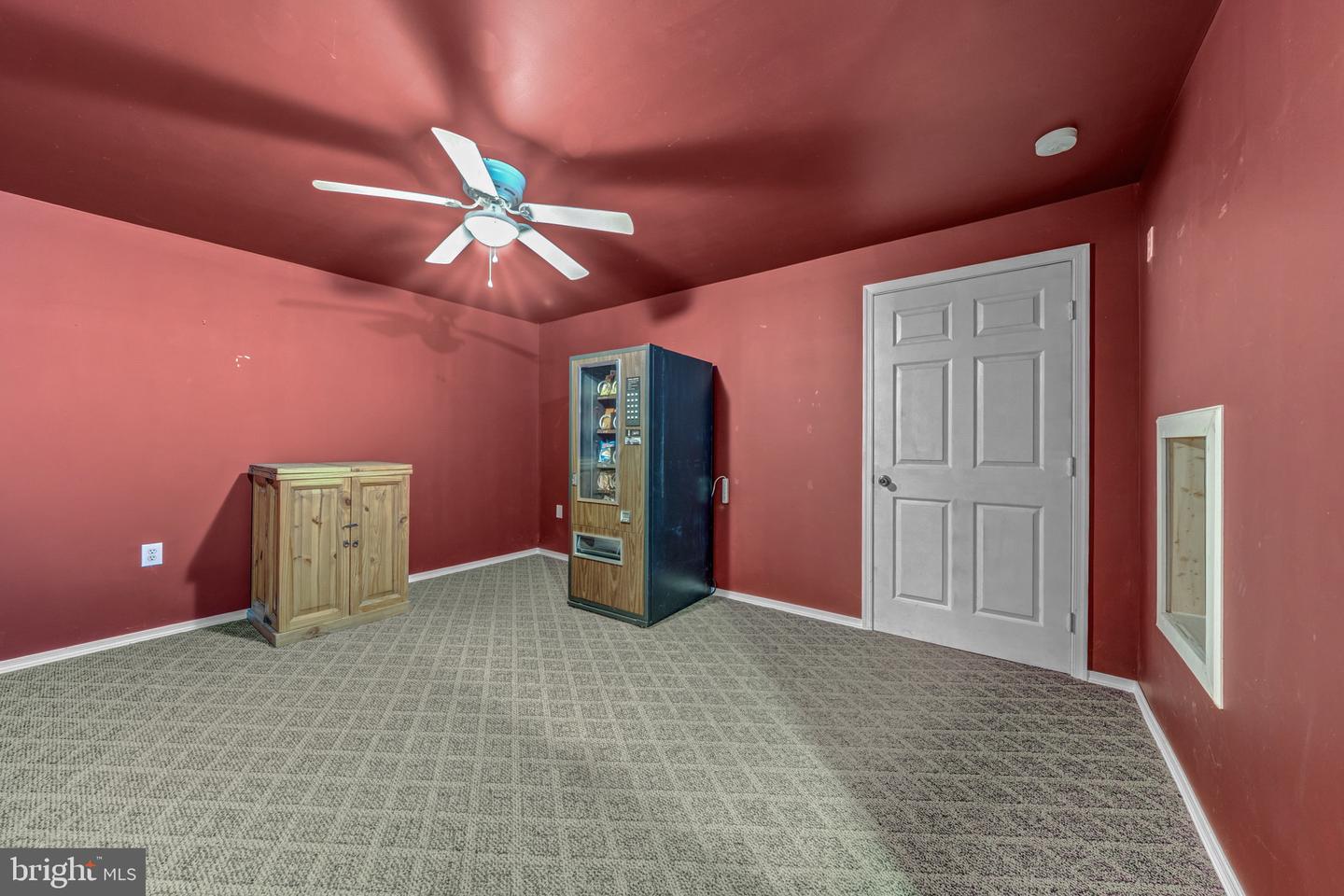 123 Beach Dr Property Photo 40
