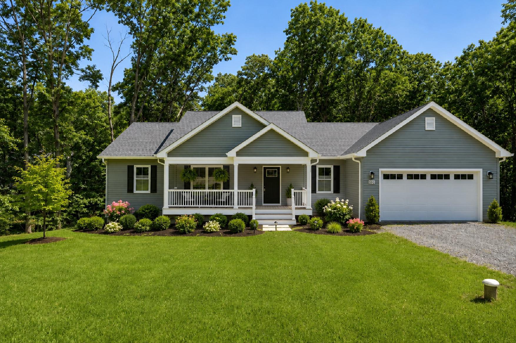 99 LAKESIDE DR