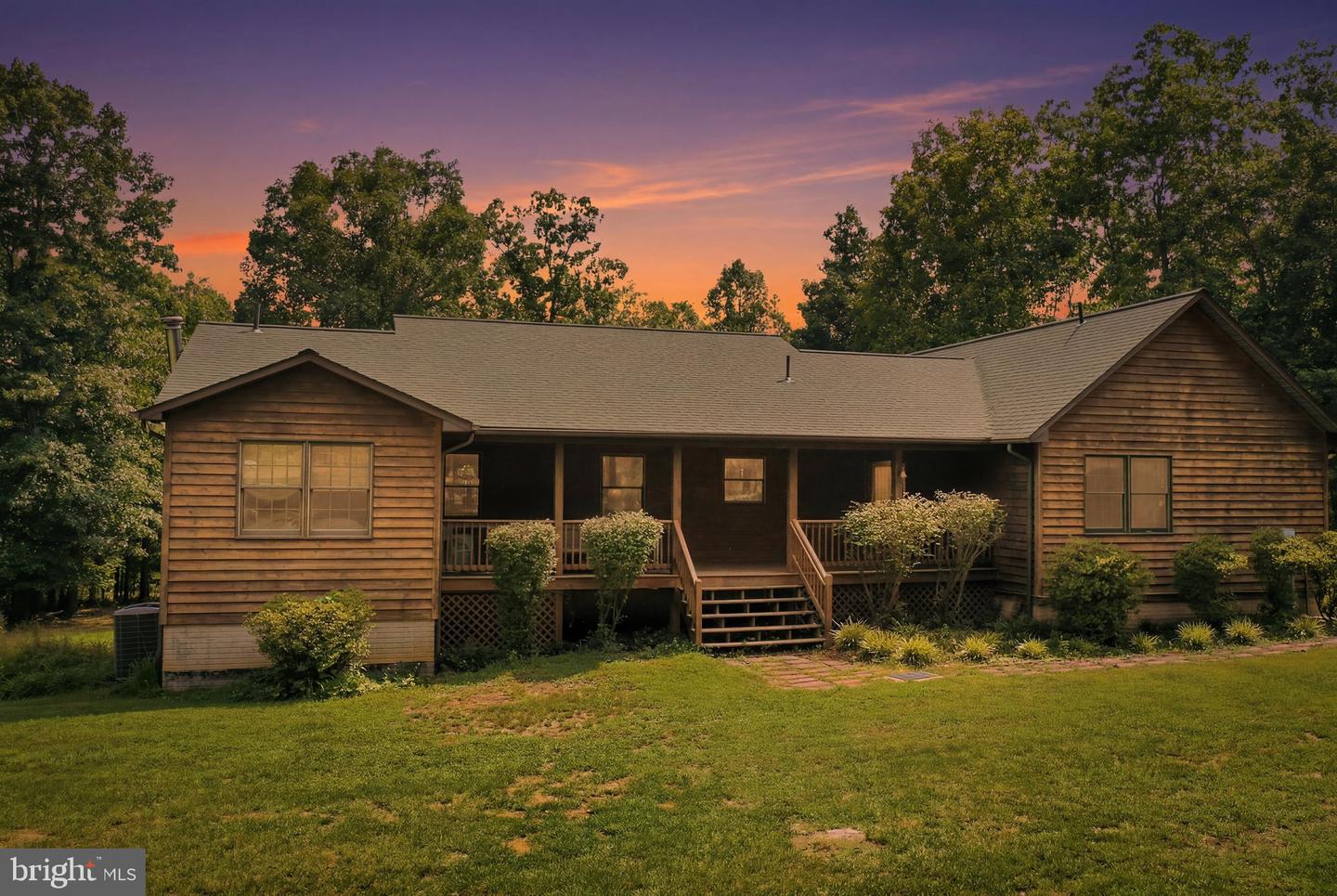 1201 Pilgrims Way Property Photo 1