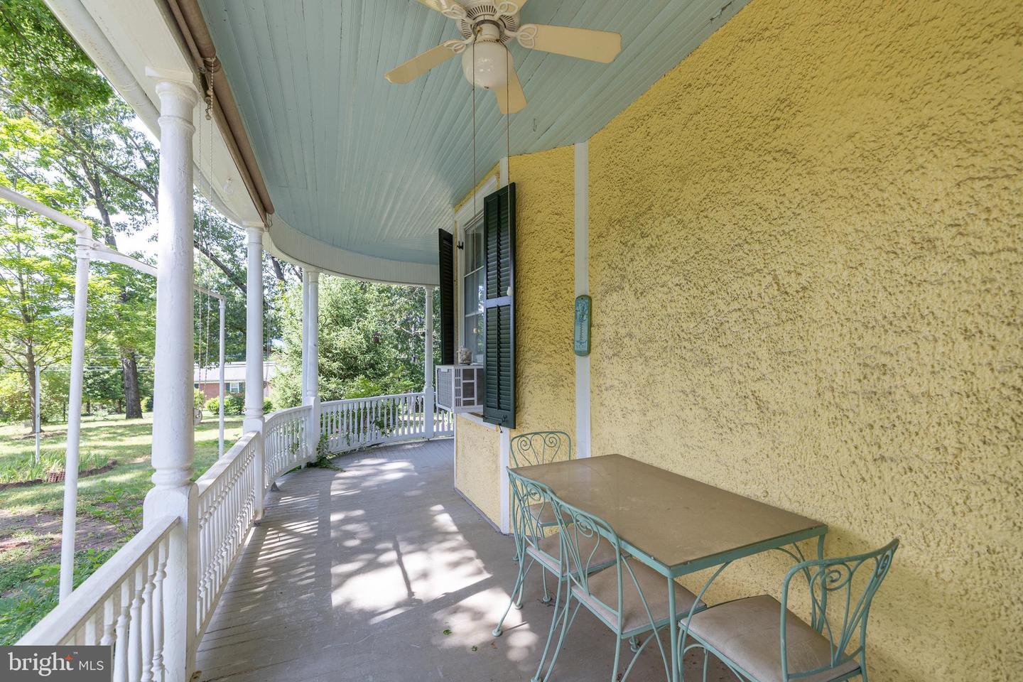 413 Grand Ave Property Photo 44