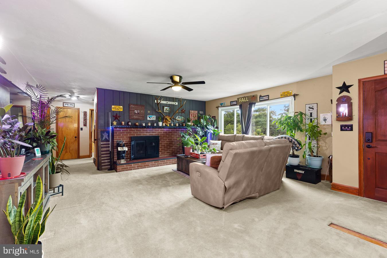 149 Dungadin Rd Property Photo 4