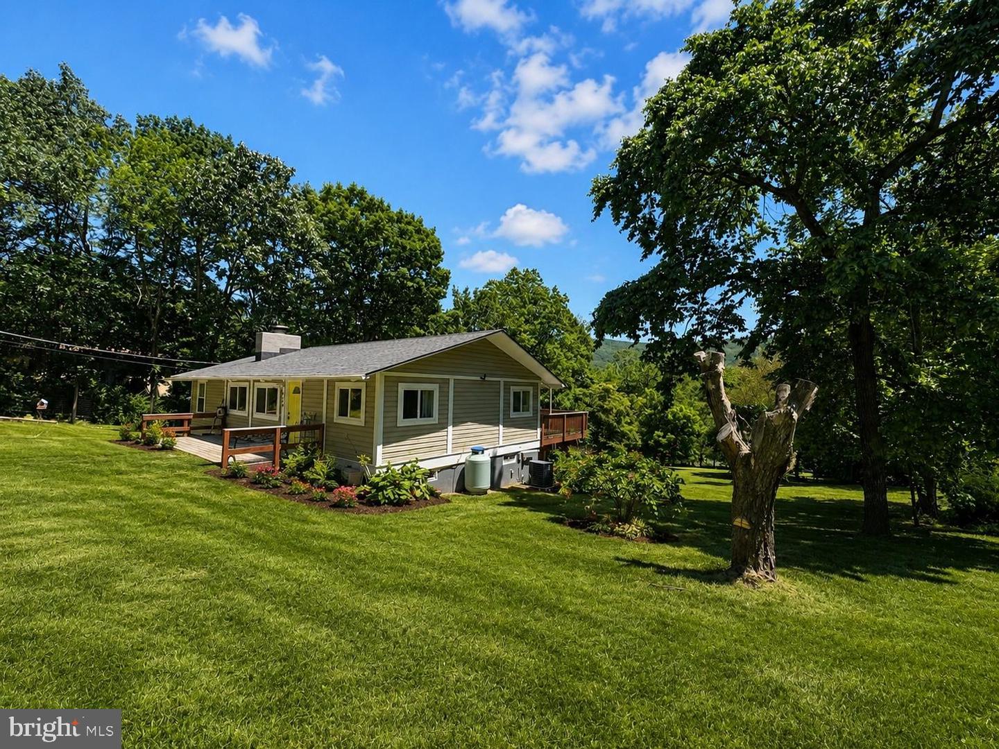 454 Pine Ridge Dr Property Photo 10