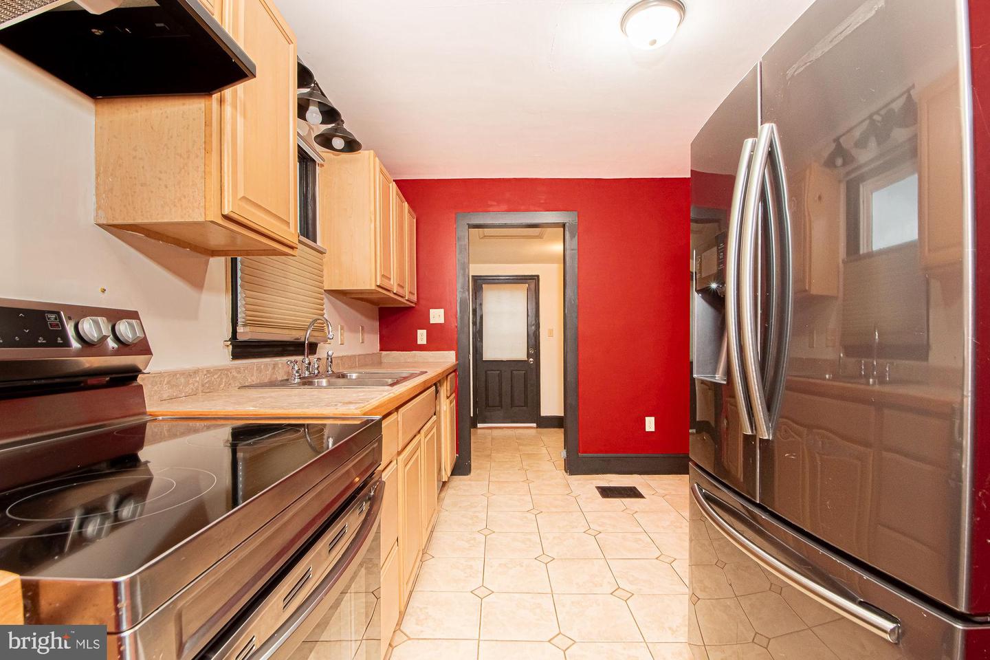 424 Duncan Ave Property Photo 3