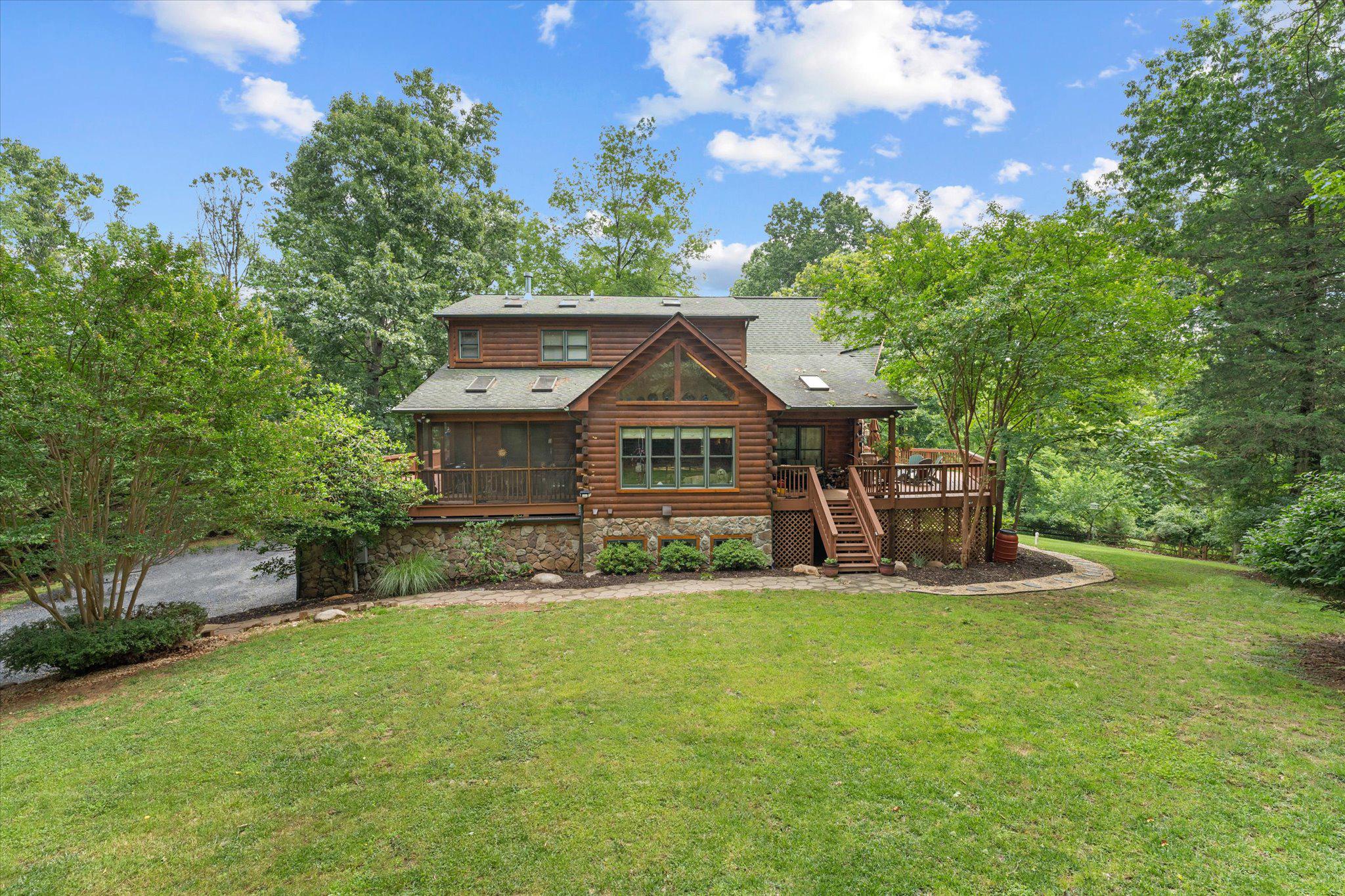 459 Windy Pines Rd Property Photo 1