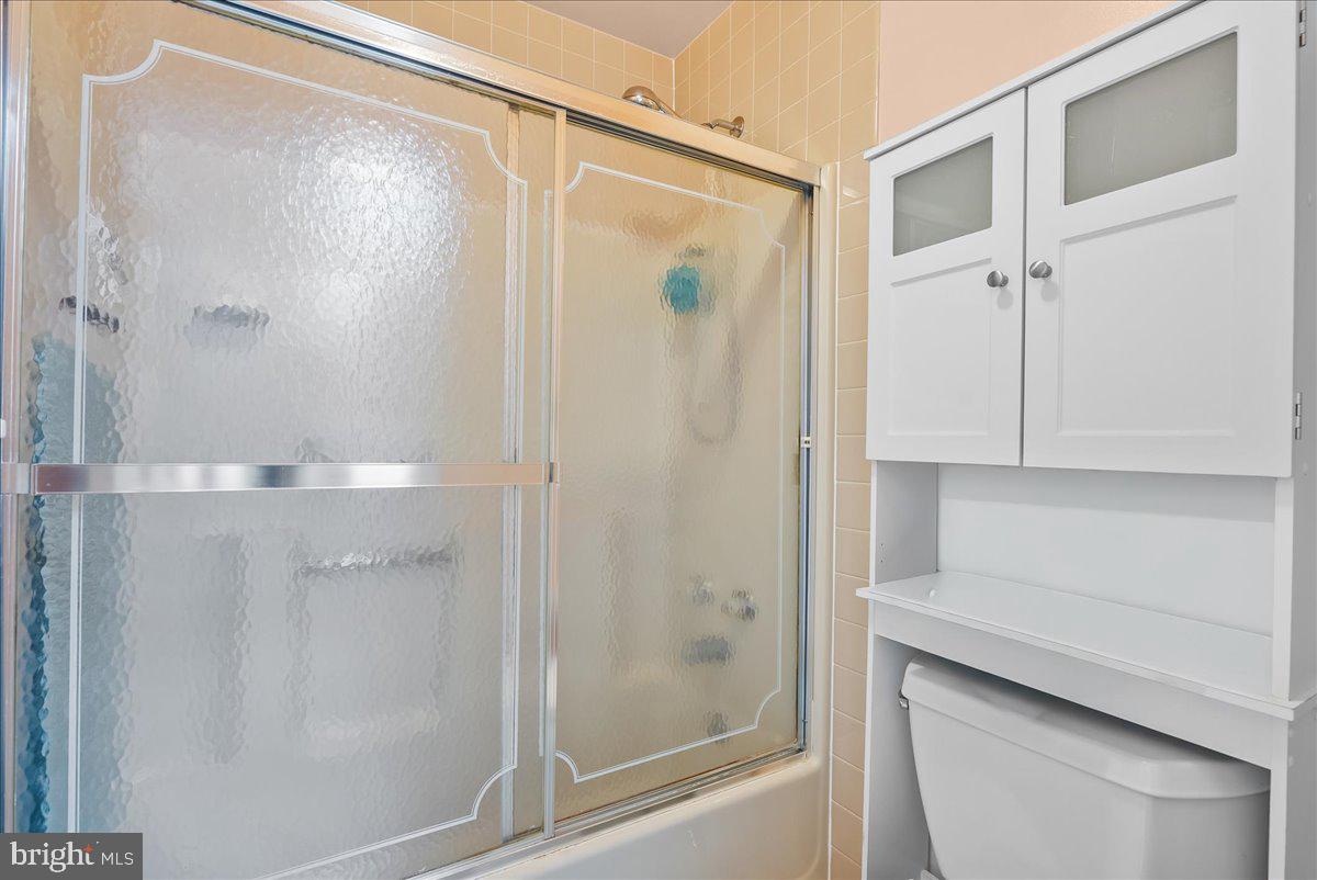 298 Mcdaniel Ln Property Photo 21