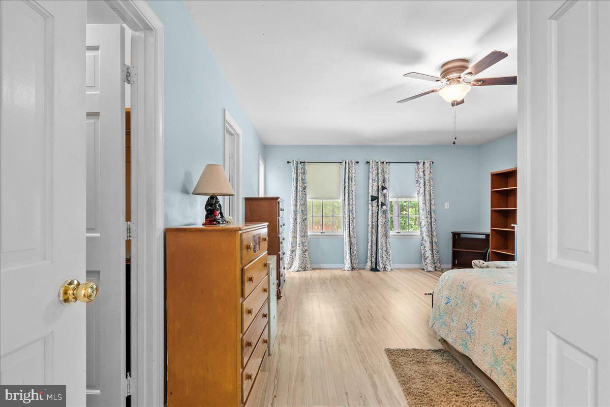298 Mcdaniel Ln Property Photo 22