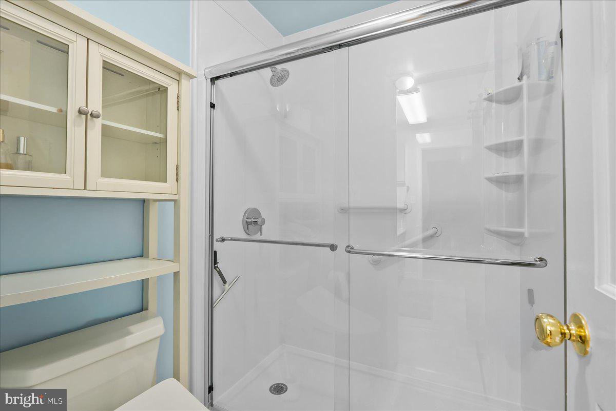 298 Mcdaniel Ln Property Photo 29