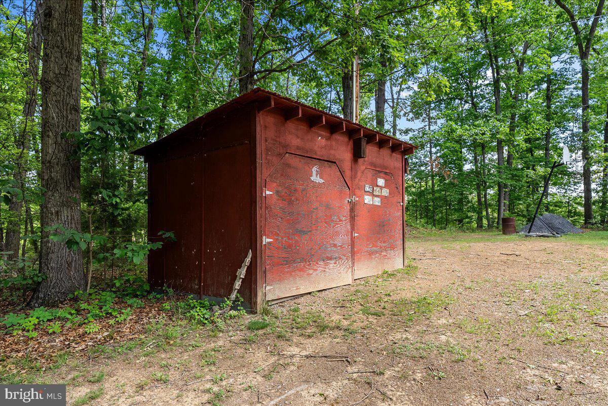 298 Mcdaniel Ln Property Photo 40
