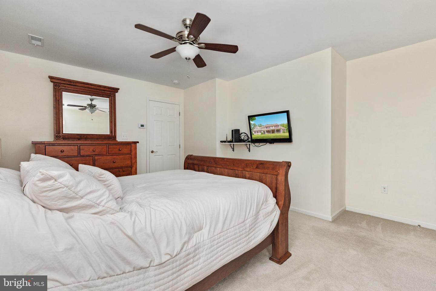 228 Mercys Dr Property Photo 34