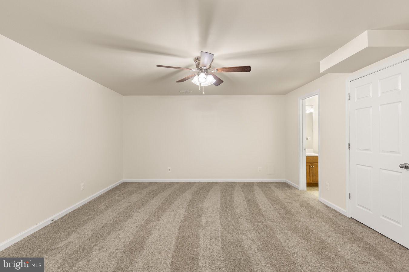 219 Woodpecker Way Property Photo 13