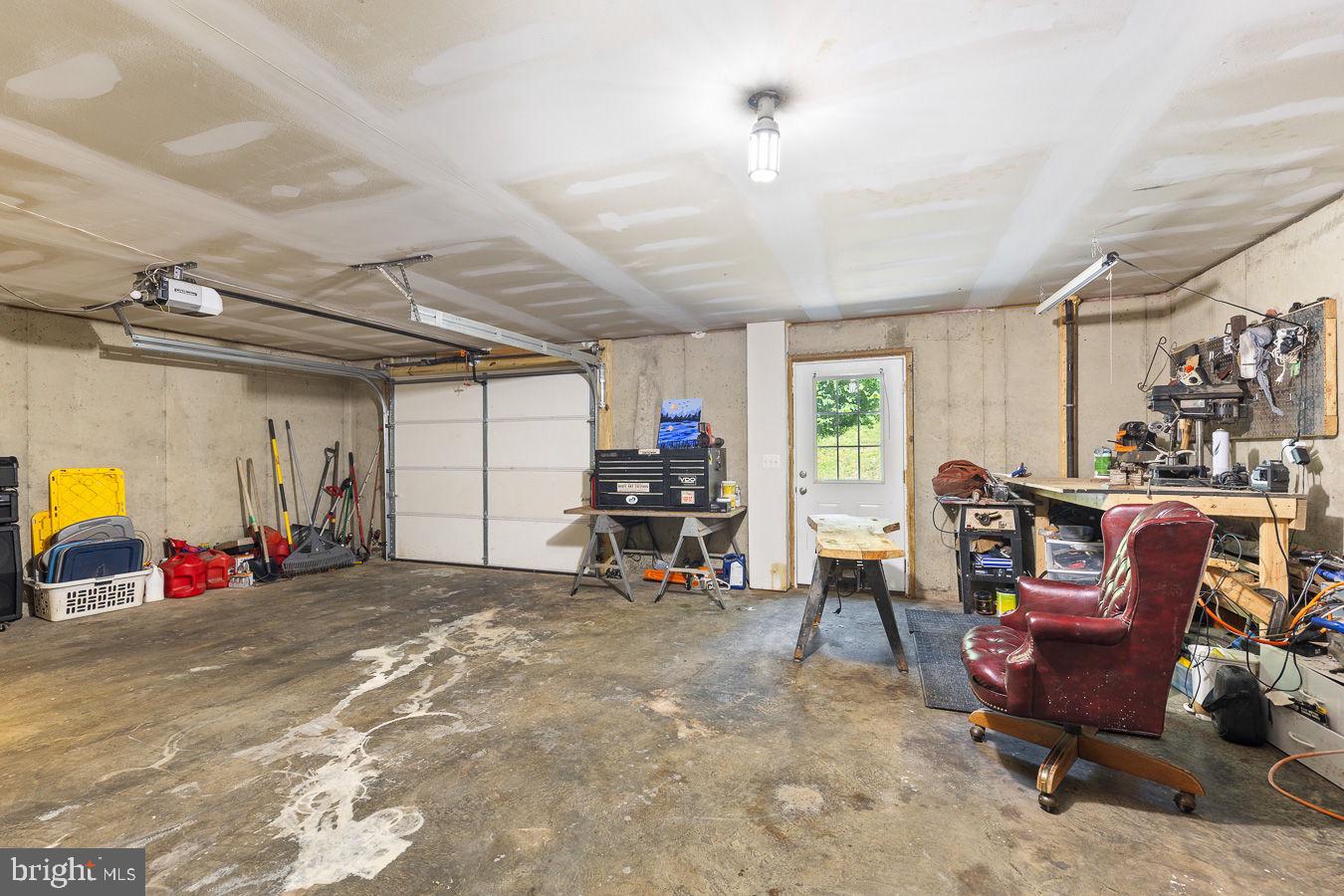 219 Woodpecker Way Property Photo 22