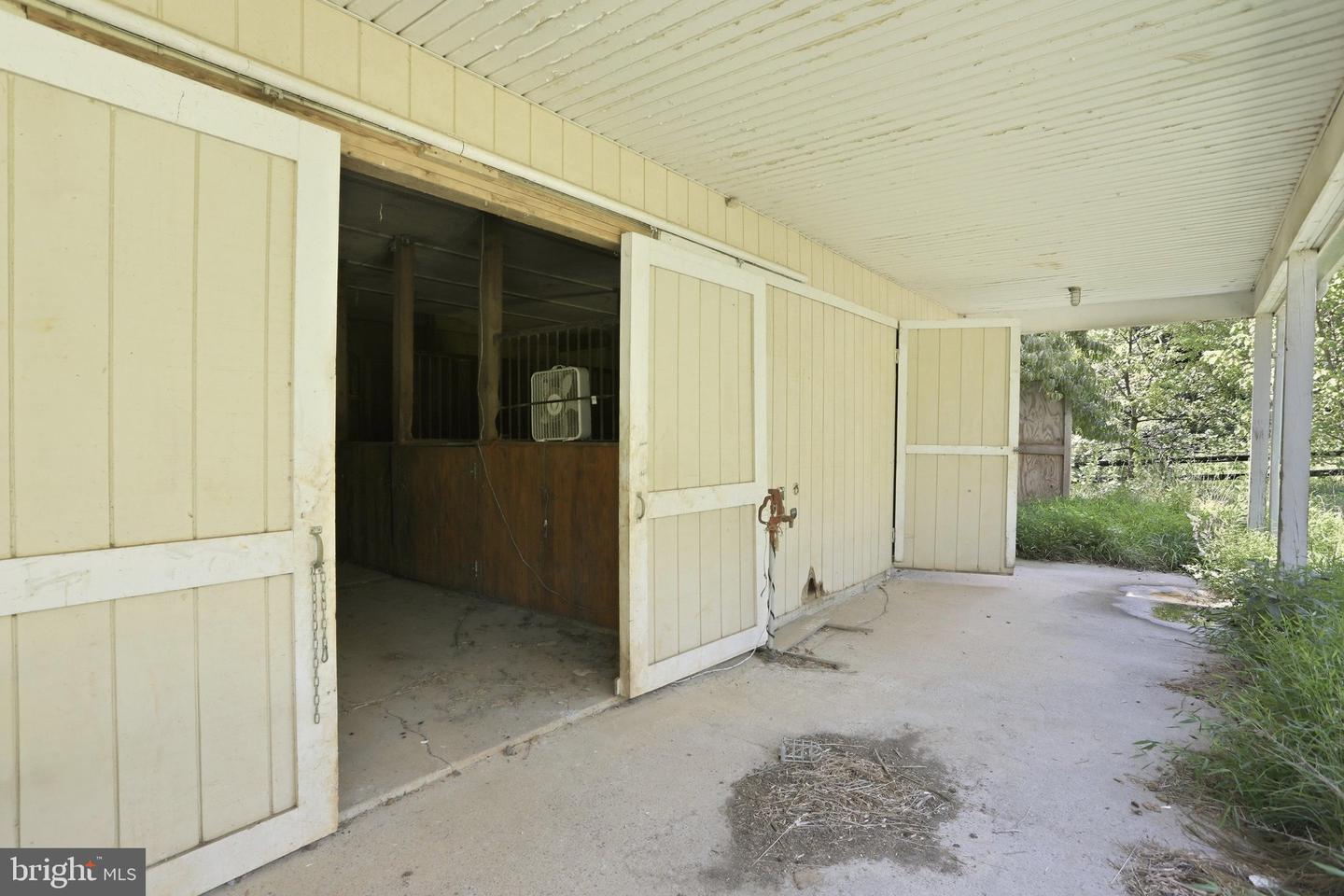 847 Jonathan Rd Property Photo 7