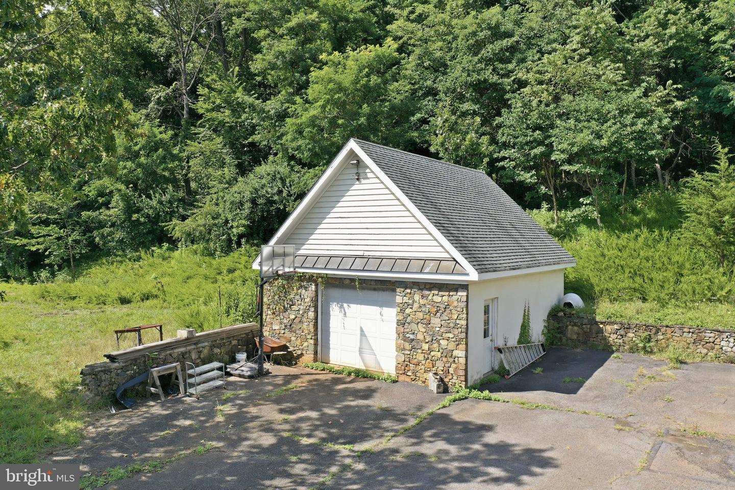 847 Jonathan Rd Property Photo 19