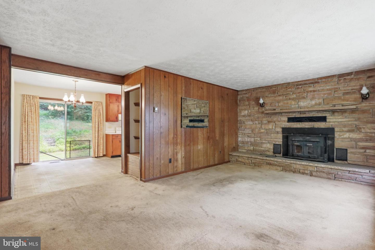 2840 Gooney Manor Loop Property Photo 6