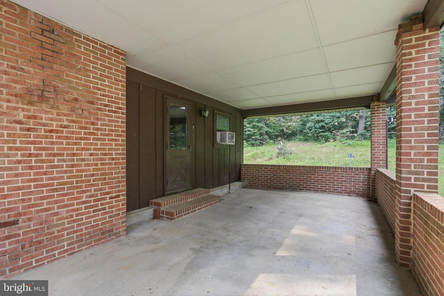 2840 Gooney Manor Loop Property Photo 24