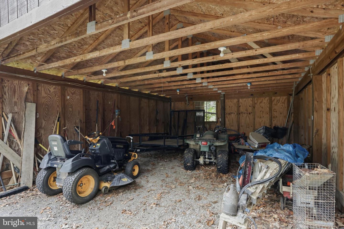 2840 Gooney Manor Loop Property Photo 27