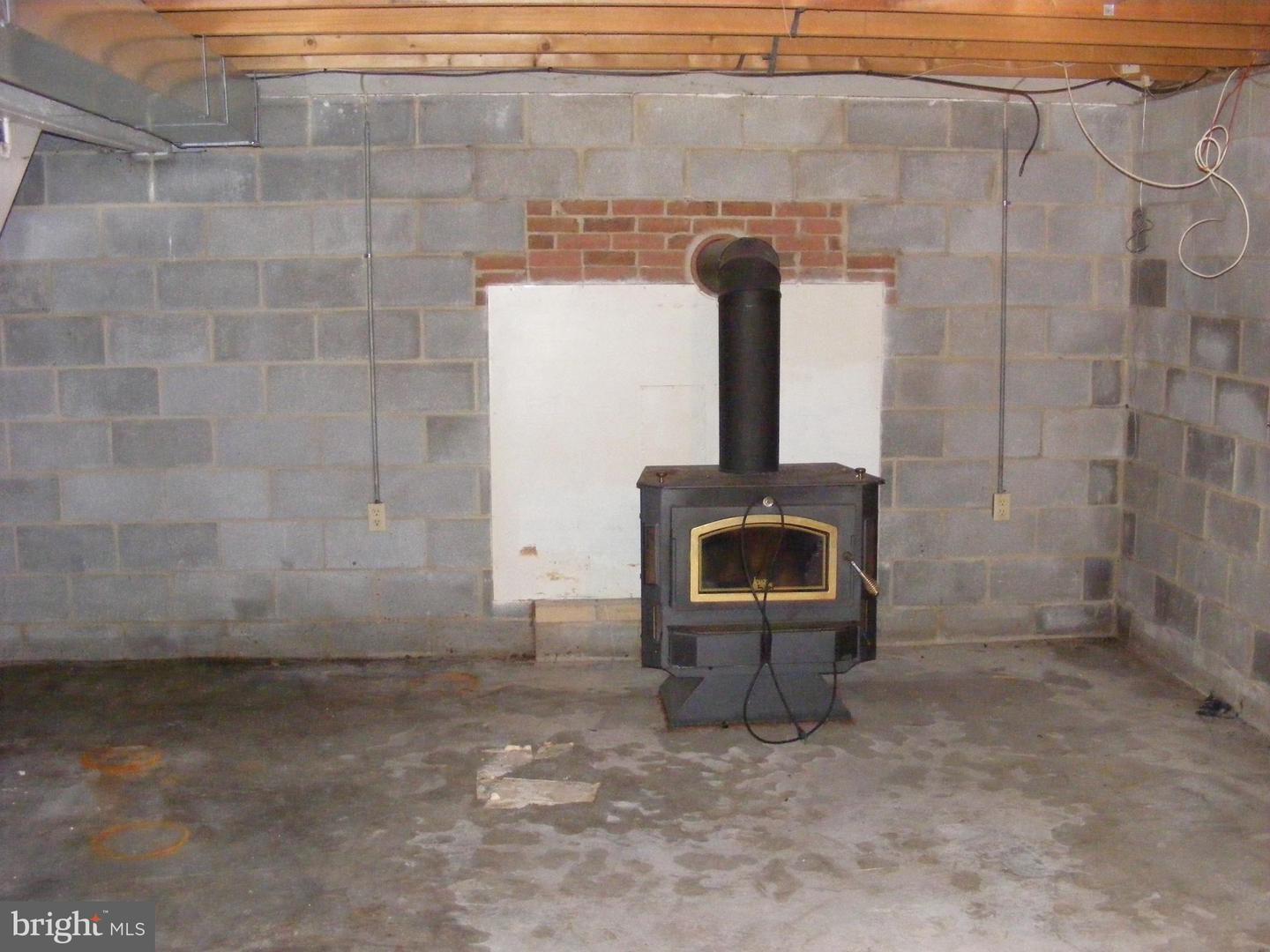 2840 Gooney Manor Loop Property Photo 39