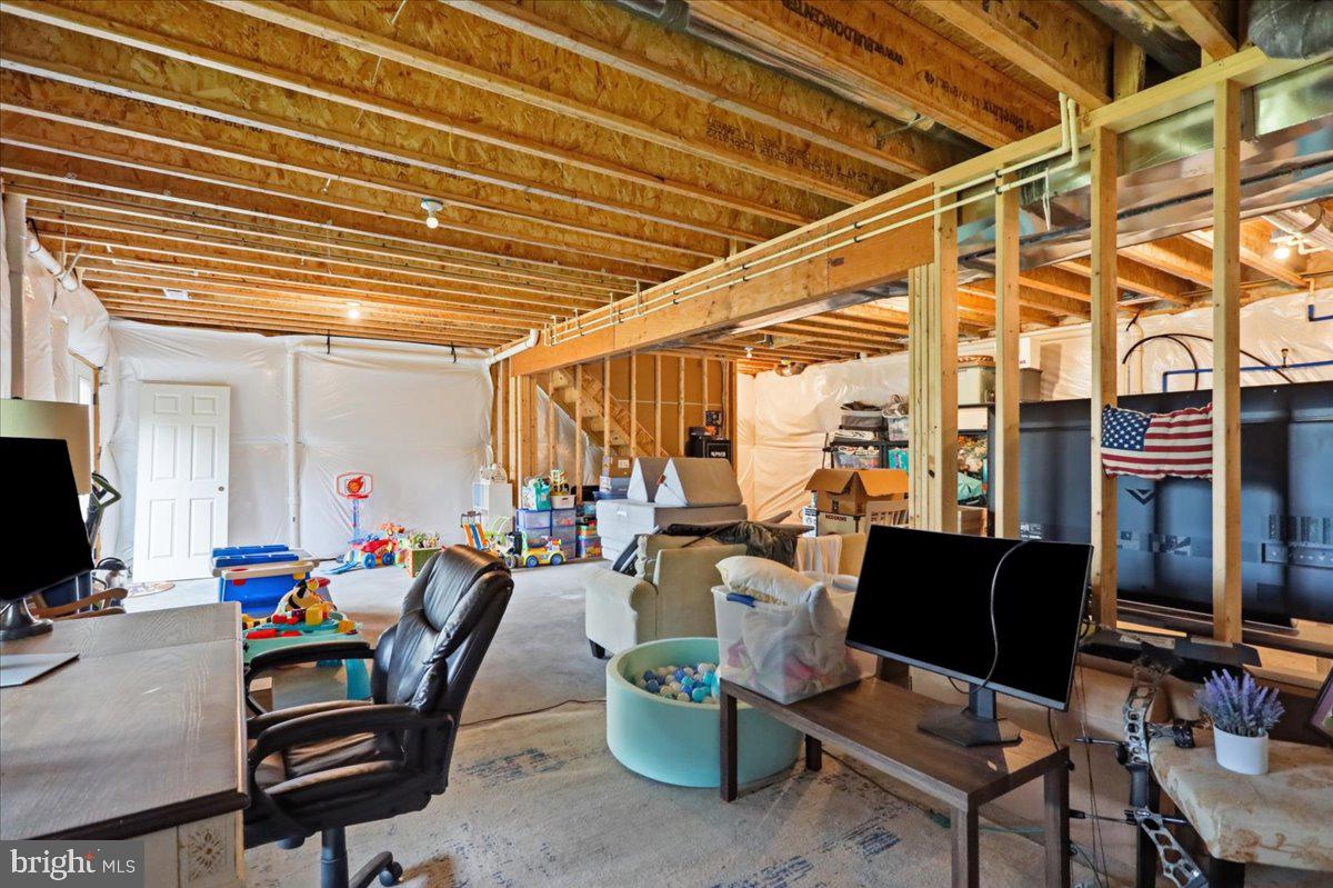 524 Lower Valley Rd Property Photo 39