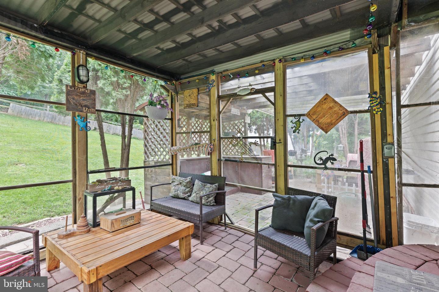 107 Tee Ct Property Photo 26