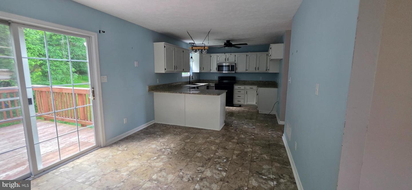 983 Meadow Ct Property Photo 14
