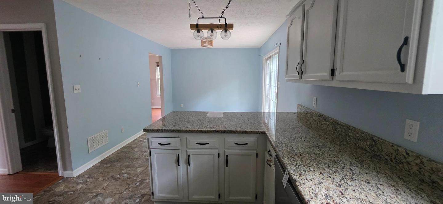 983 Meadow Ct Property Photo 17