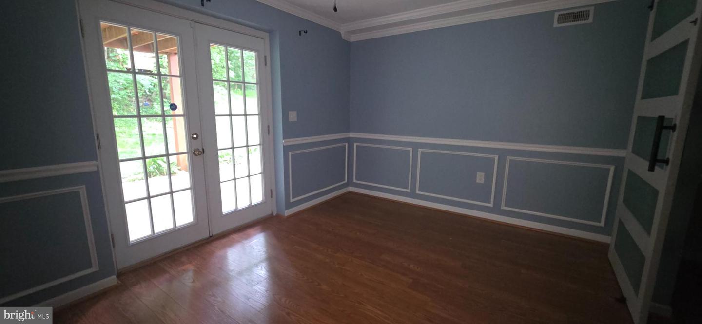 983 Meadow Ct Property Photo 23