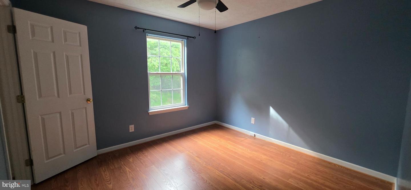 983 Meadow Ct Property Photo 28