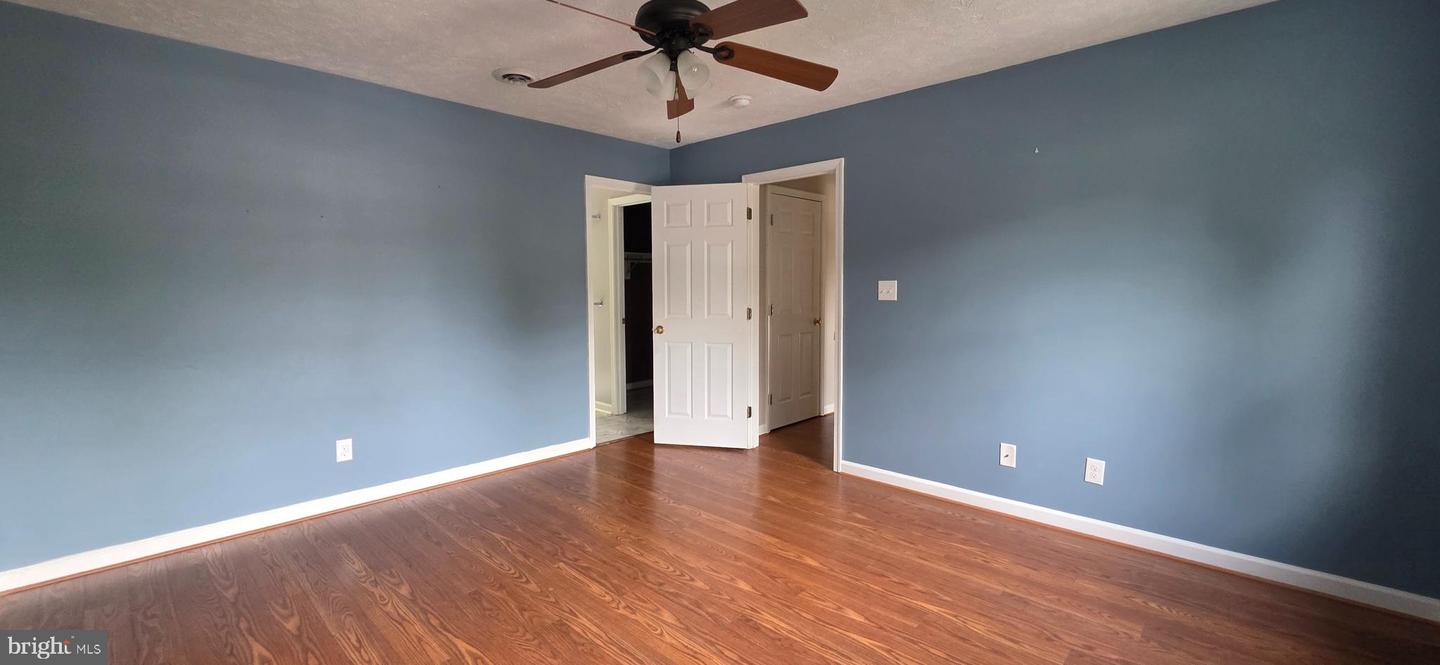983 Meadow Ct Property Photo 33