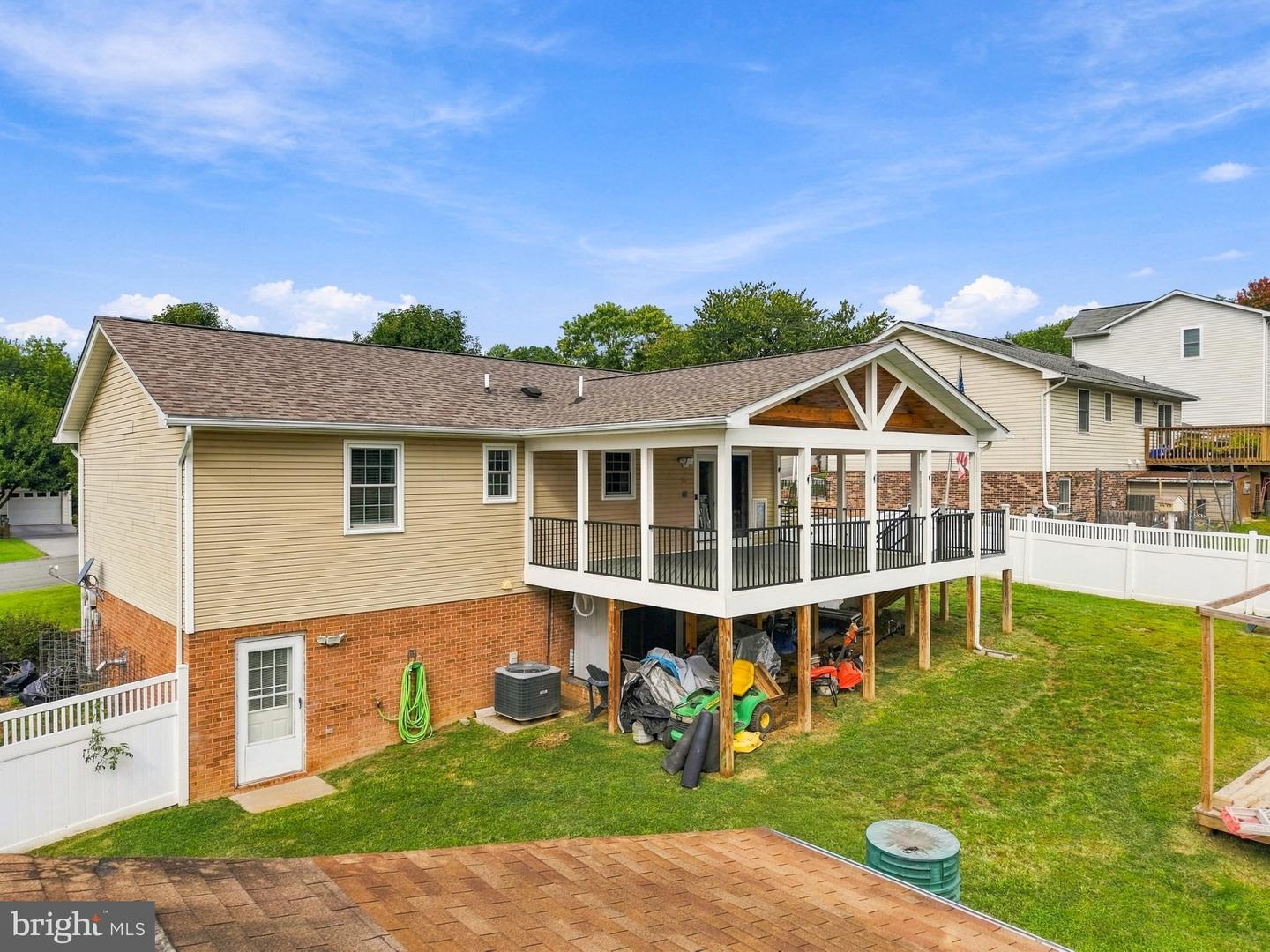 1170 Kesler Rd Property Photo 8