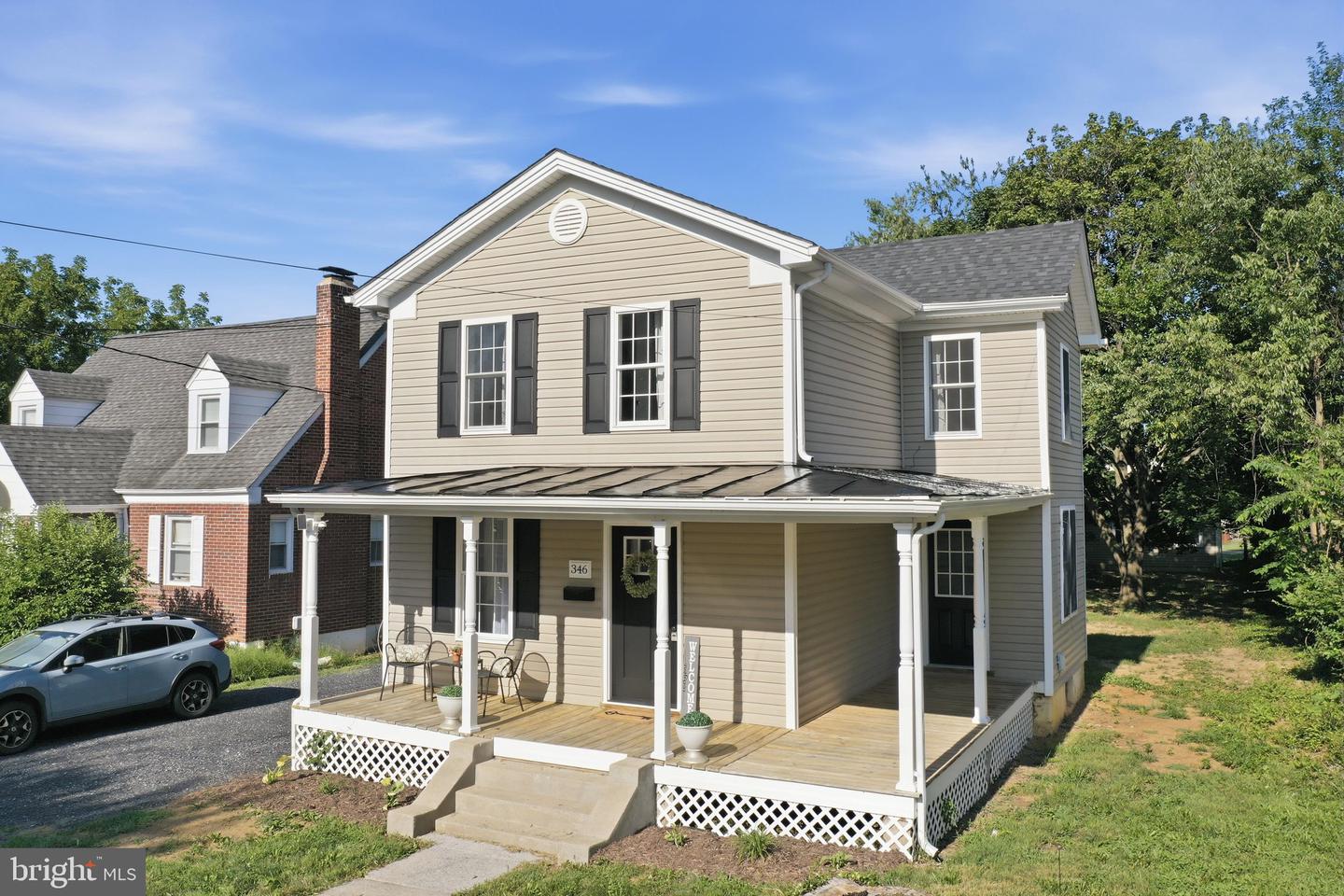 346 Cloud St Property Photo 2