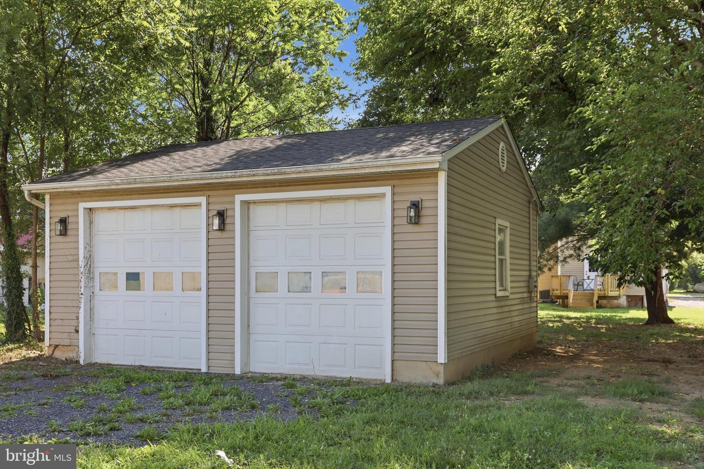 346 Cloud St Property Photo 3