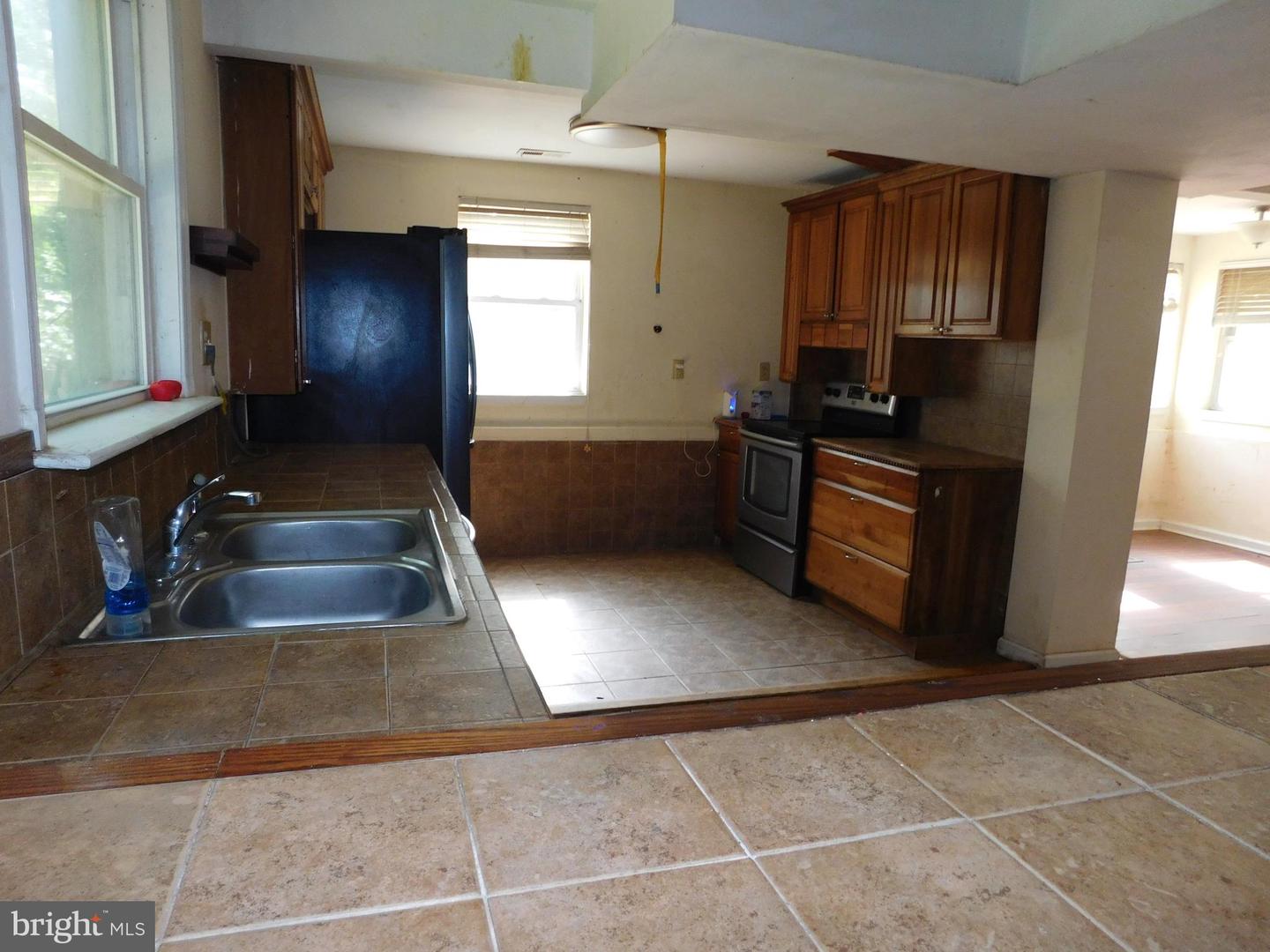 155 Gary Ln Property Photo 6