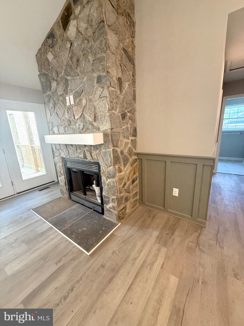 3 Dry Run Ct Property Photo 3
