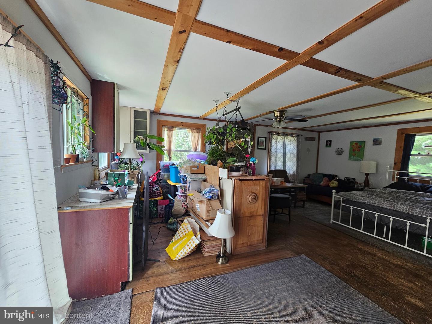 348 Thompson Hollow Rd Property Photo 28