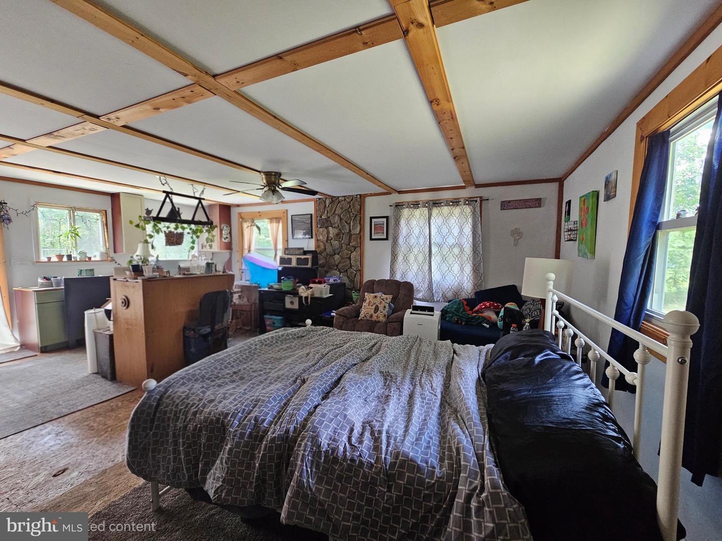 348 Thompson Hollow Rd Property Photo 29