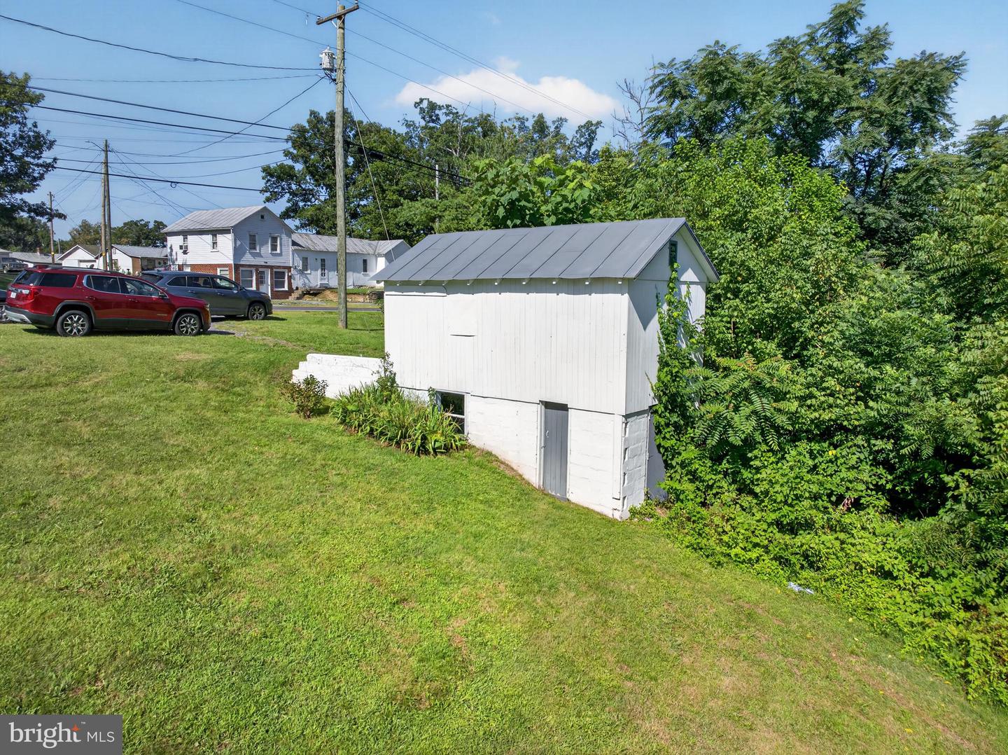 1232 Strasburg Rd Property Photo 7