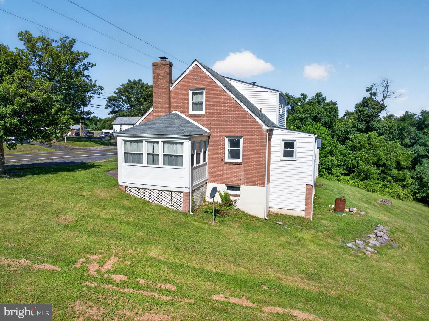 1232 Strasburg Rd Property Photo 10