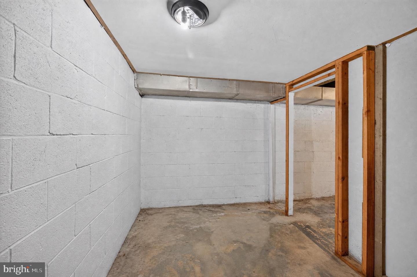 1232 Strasburg Rd Property Photo 33
