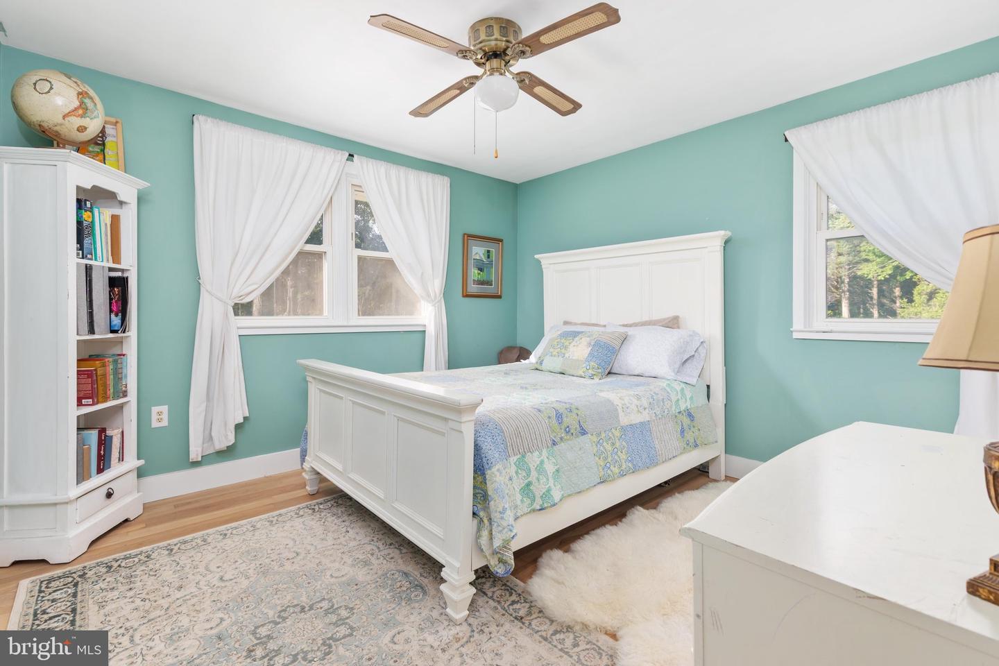 129 Property Photo 13