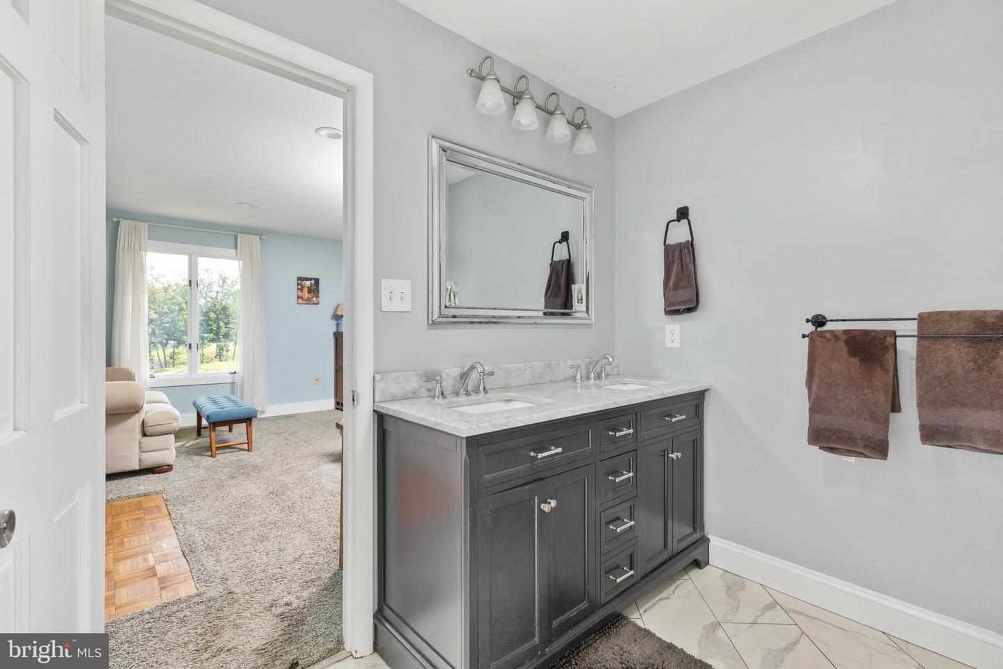 129 Property Photo 26