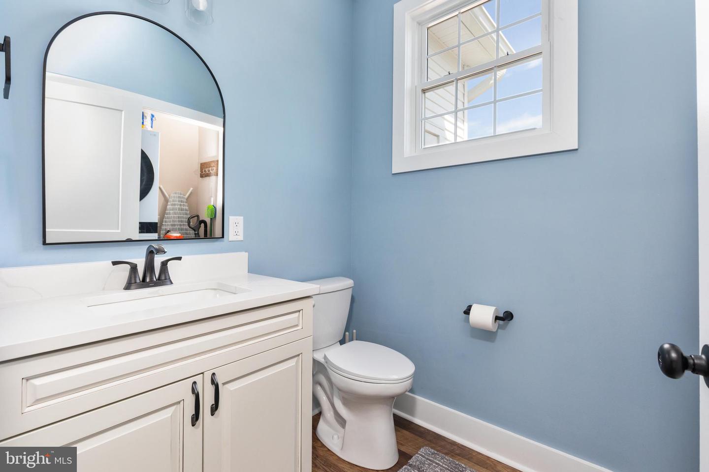 129 Property Photo 104