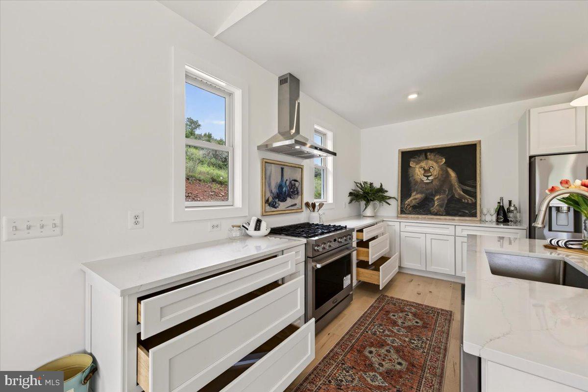 720 Gooney Manor Loop Property Photo 41