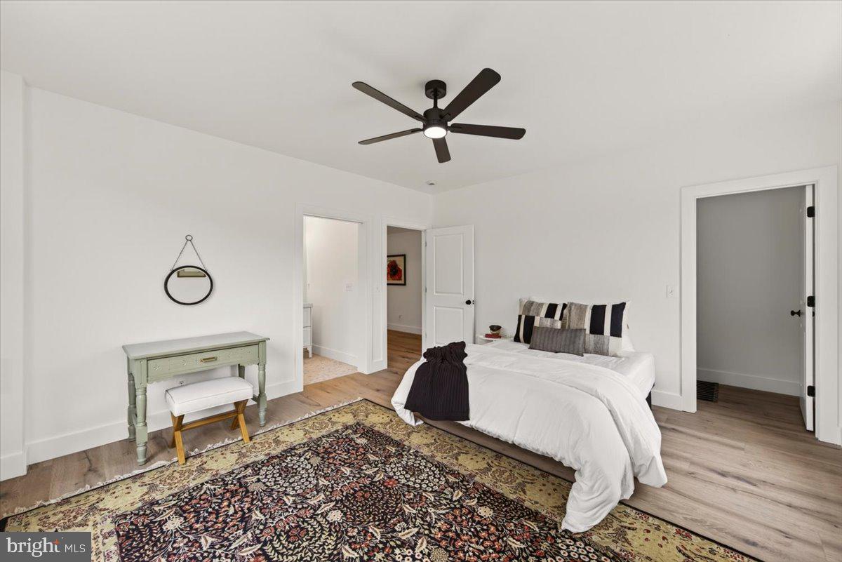 720 Gooney Manor Loop Property Photo 47
