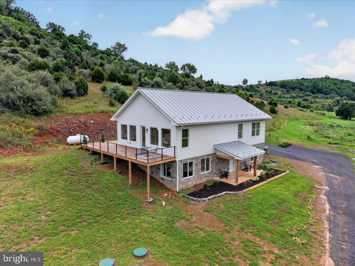 720 Gooney Manor Loop Property Photo 71