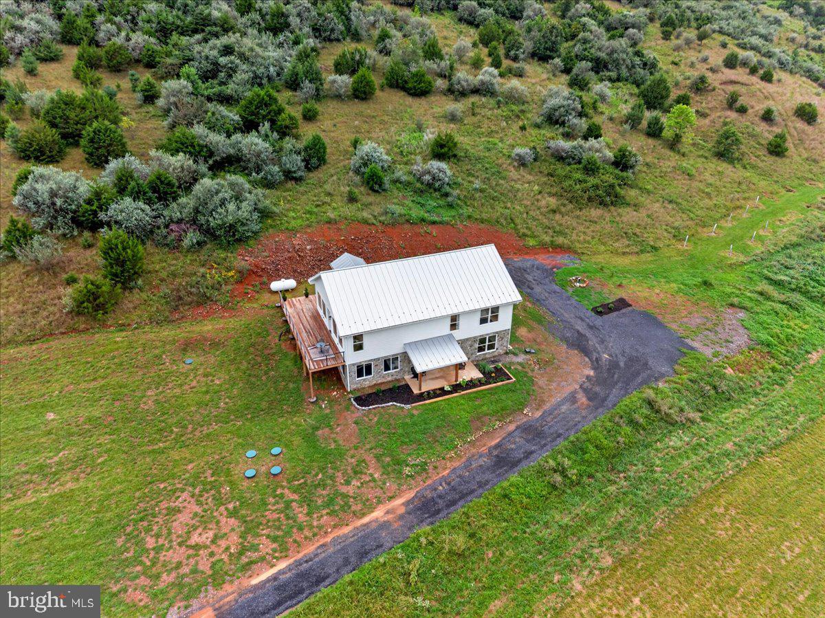 720 Gooney Manor Loop Property Photo 82