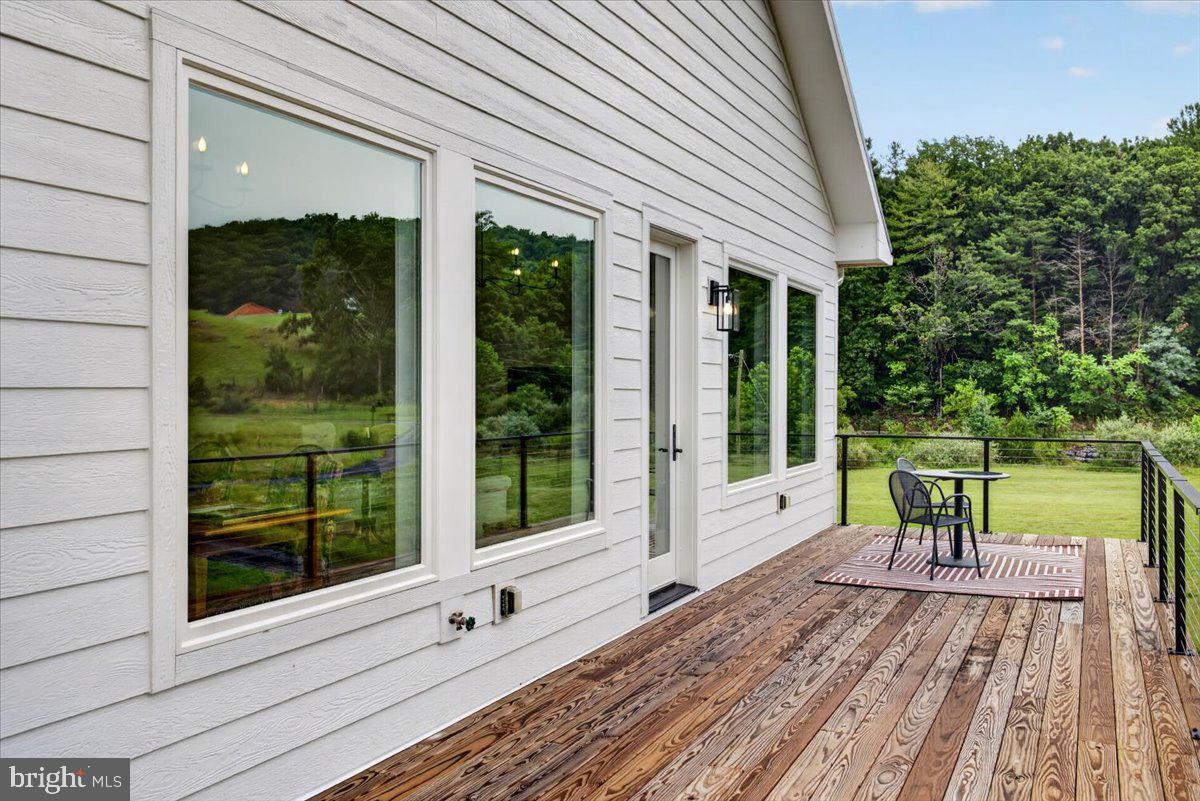 720 Gooney Manor Loop Property Photo 93
